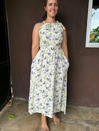 Cream floral Zuhura