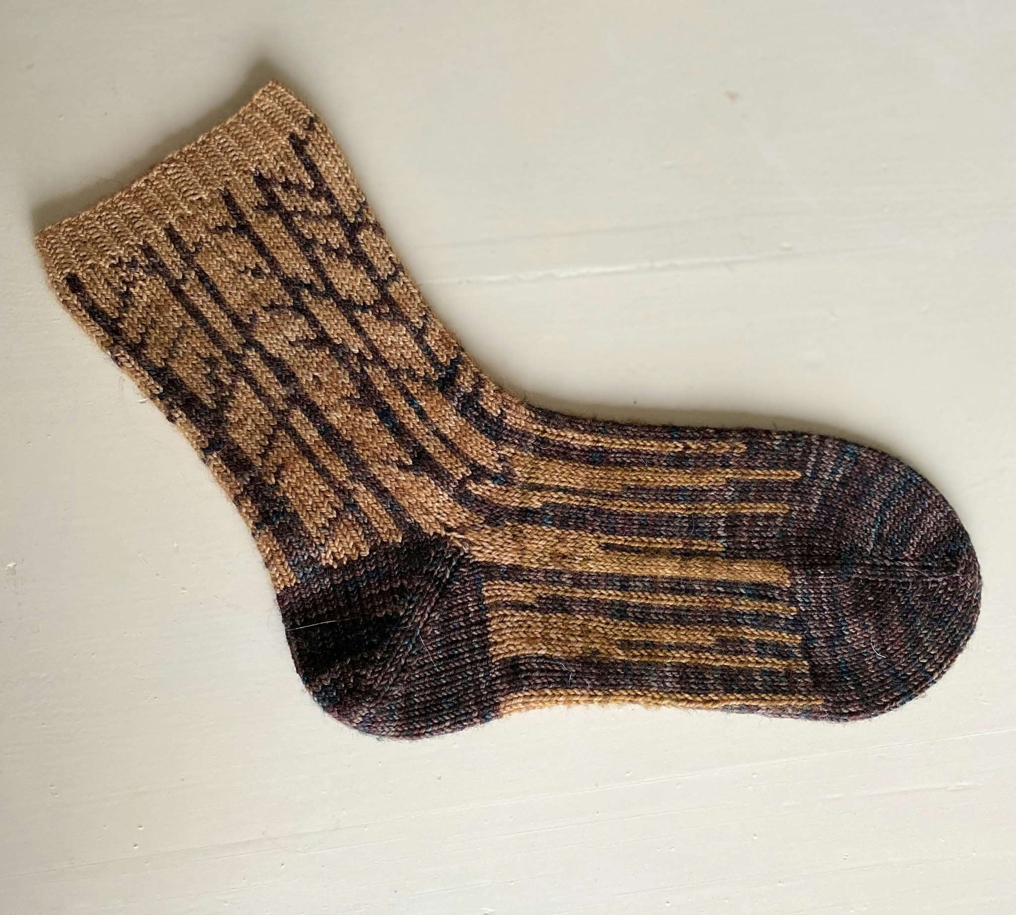 Primeval Forest Socks, stickmönster
