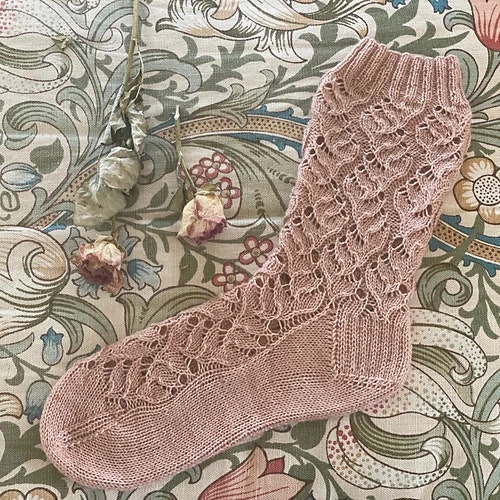 Knitritious' Yarns