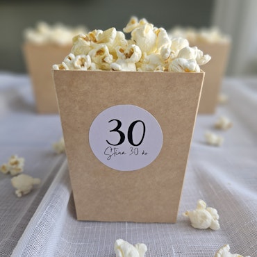 Popcornbägare & Stickers, födelsedag