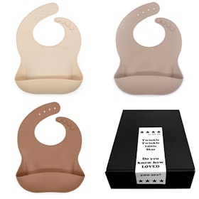 Doppresent till pojke - Haklapp 3-pack Beige, Kaki & Pecan