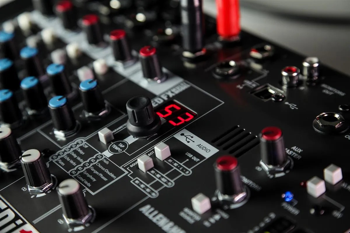 A&H ZEDi-10FX 10-Channel Live + USB Recording Mixer with FX