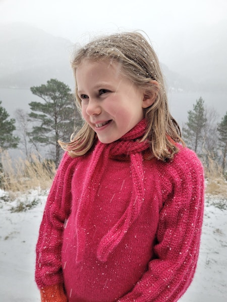 Iselilja skjerf og hårbånd