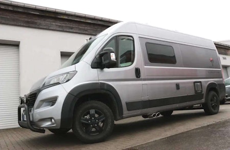 Dubbla avgasrör 103-131kw Delta 4x4 (Fordon med mittljuddämpare)
