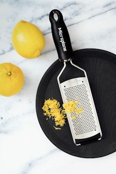 Microplane Gourmet Fint riv järn, Svart Softgrip