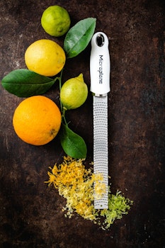 Microplane Premium Classic zest riv järn, Vit Softgrip