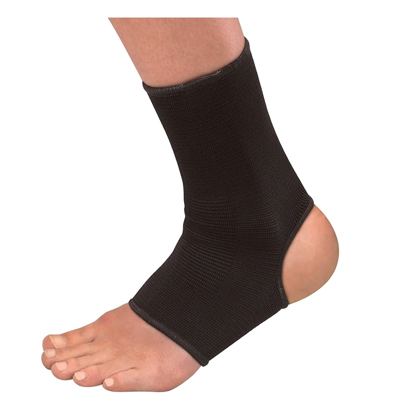 Sportliche Sprunggelenkbandage