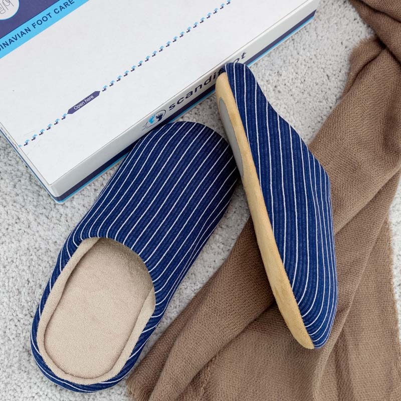 Gestreifte Pantoffeln (Blau)