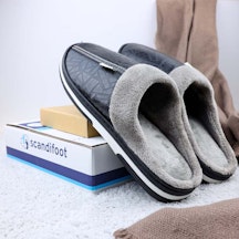 Pantoffeln (Schwarz)