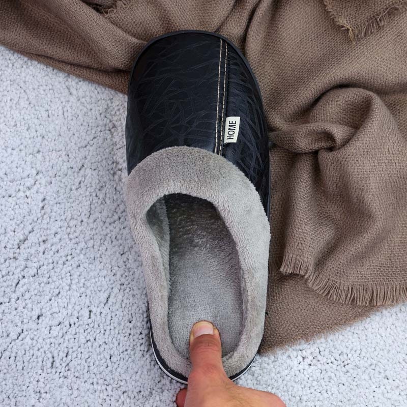 Pantoffeln (Schwarz)