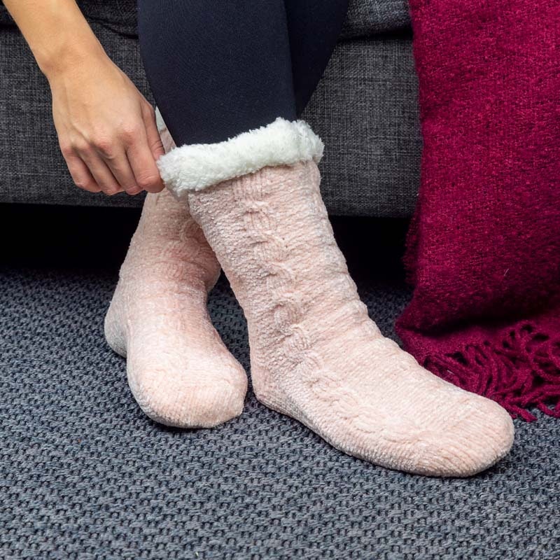 Gefütterte Socken mit Anti-Rutsch-Schutz (Rosa)