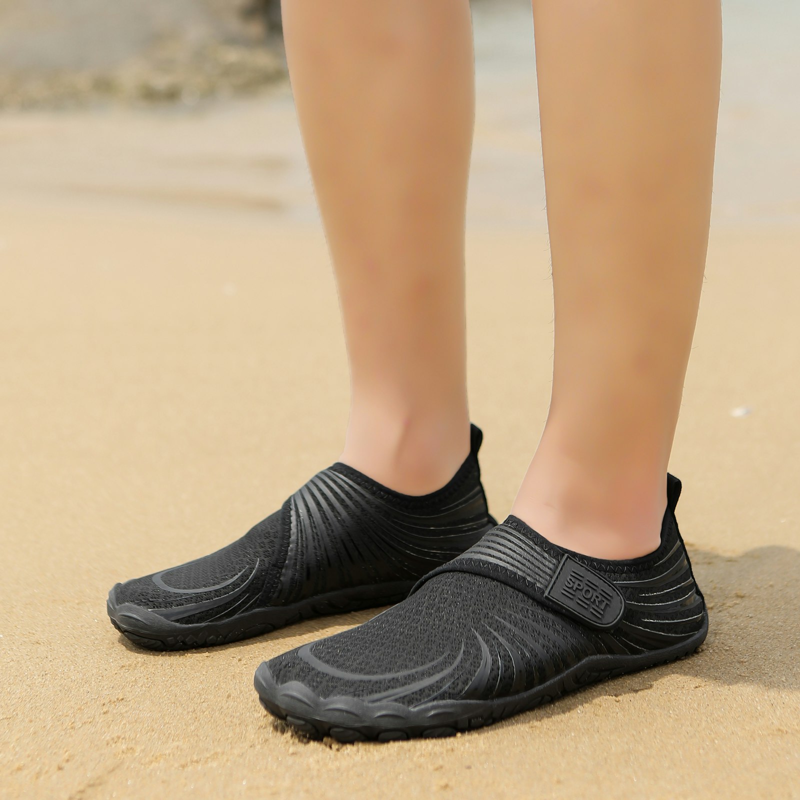 Barfußschuhe mit Klettverschluss (Schwarz)