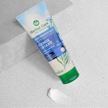 Fußcreme gegen rissige Fersen