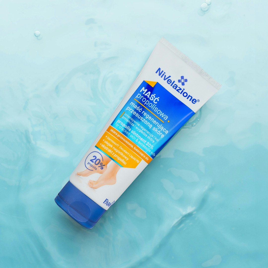 Peeling-Fußcreme für rissige Fersen