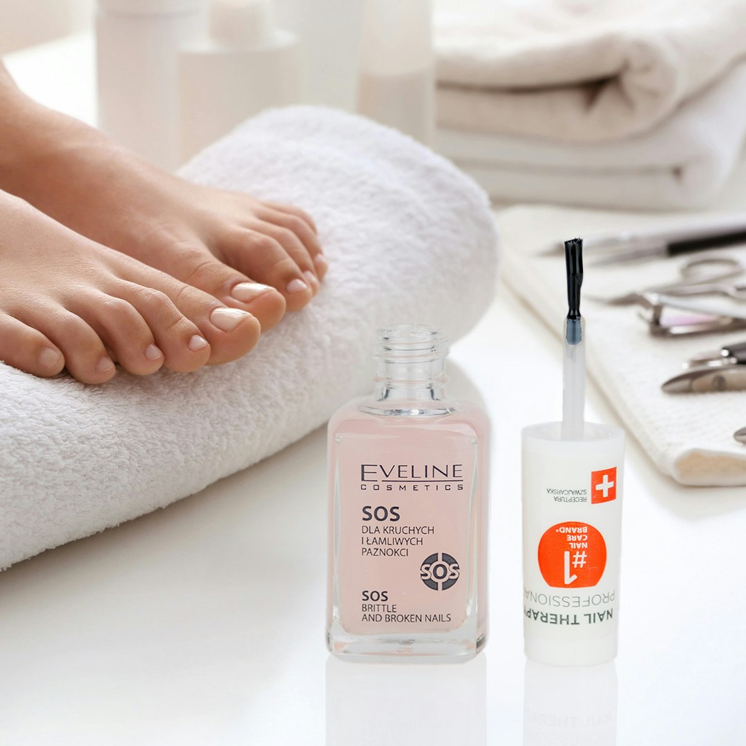 Nagelhärter für rissige Nägel