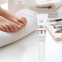 Pflegendes Nagelserum