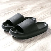 Stoßdämpfende Pantoffeln (Schwarz)