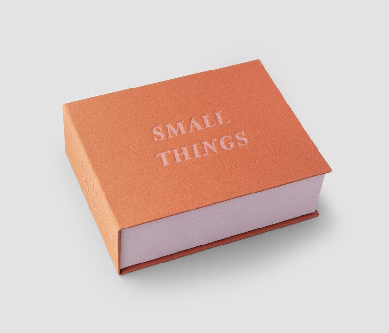 Small things box, Roströd