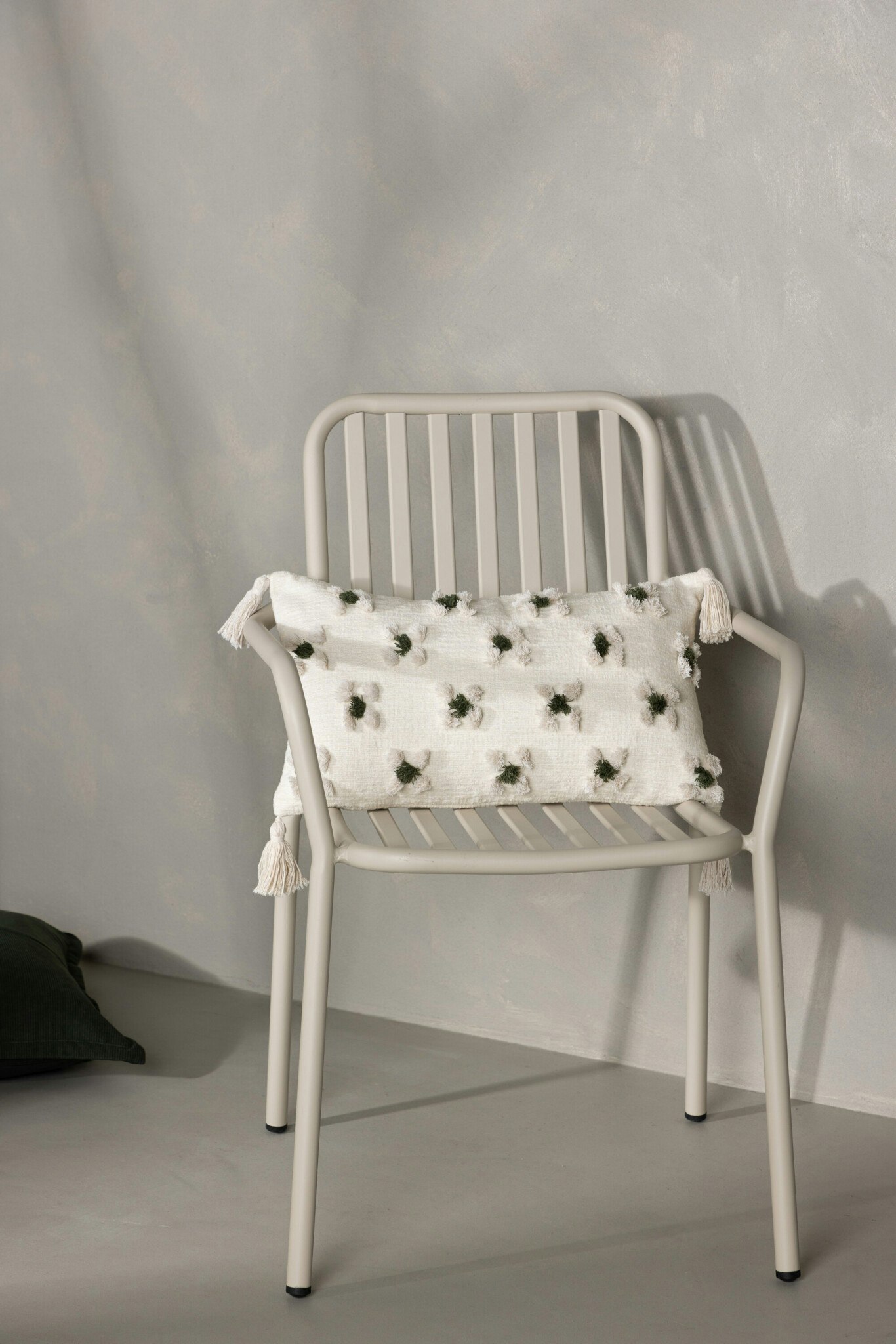 Millie Kuddfodral 30 x 50 Vit