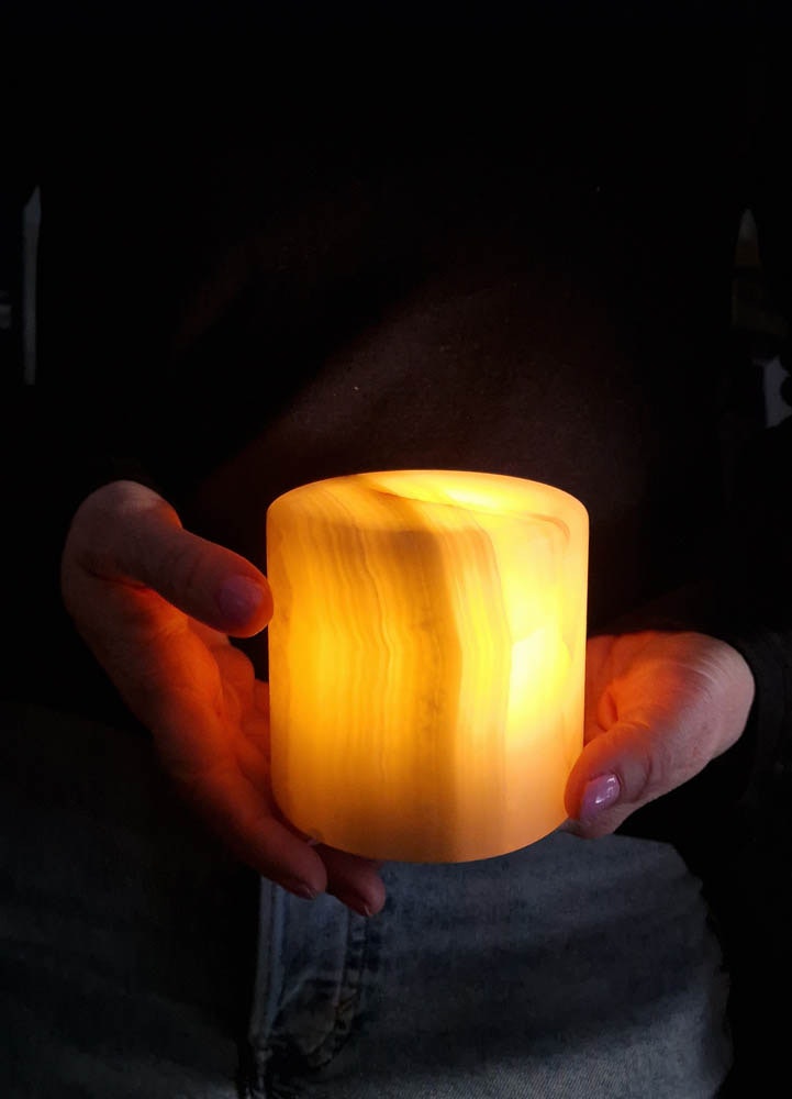 Grönt bordsljus Jade på batteri i äkta ädelsten 8x8 cm
