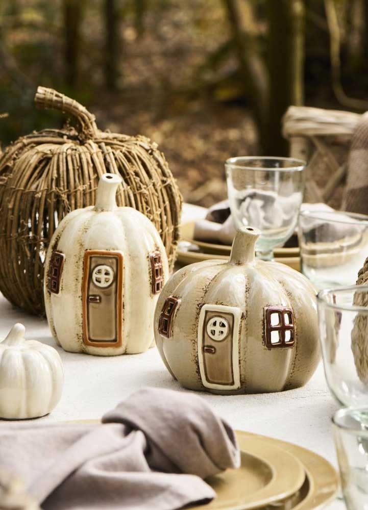 Ljuslykta Hus i form av pumpa, rostfärgad dörrkarm IB Laursen