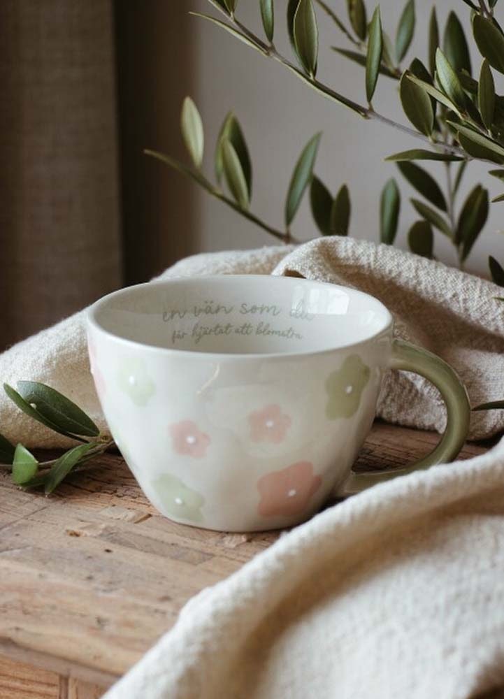 Majas Mugg En vän som du får hjärtat att blomstra