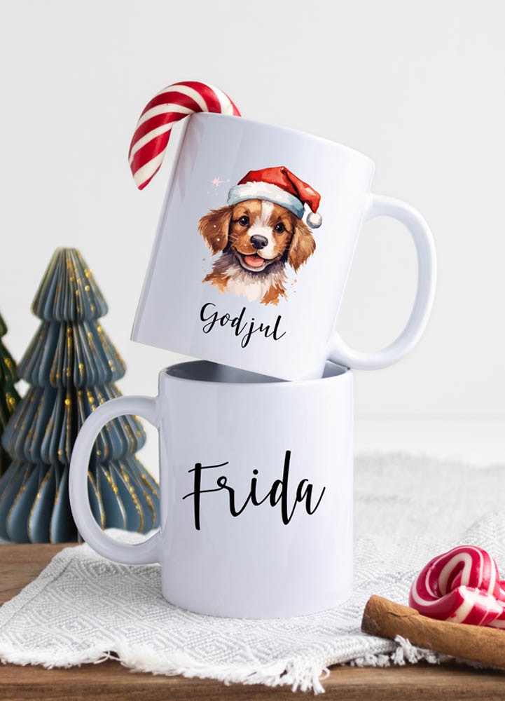Personlig julmugg med namn, hund med tomteluva