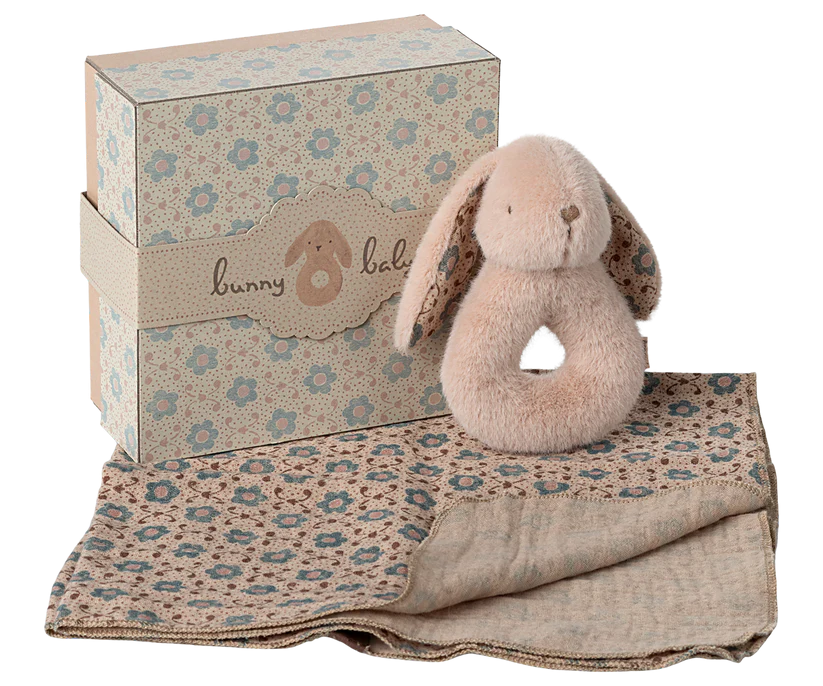 Bunny rattle set, Powder, Maileg