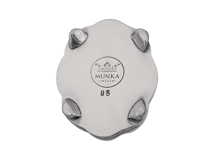 SIGNE, klassisk, mindre vas i tenn för blommor, i tenn från Munka Tenn
