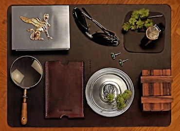 Coaster in pewter with Athena medallion in the middle, from Munka Tenn