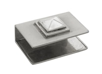 Pyramid, tändsticksfodral i tenn från Munka Tenn