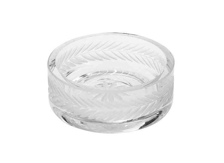 Stock wreath, hand-engraved glass salt shaker, from Munka Tenn