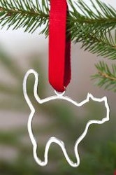 Christmas ornament - CAT - hand cast in pewter, stamped Munka