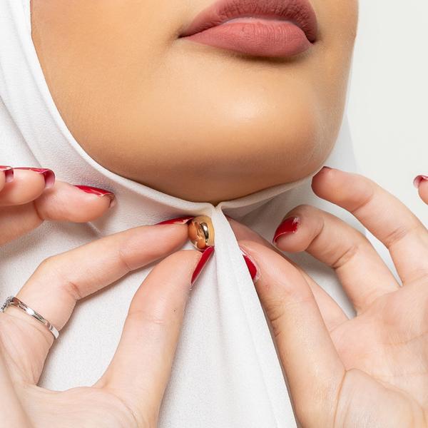 Round metallic No snag hijab magnets