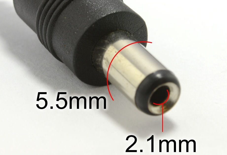 Overgang fra kabel til 2,1 mm DC plugg