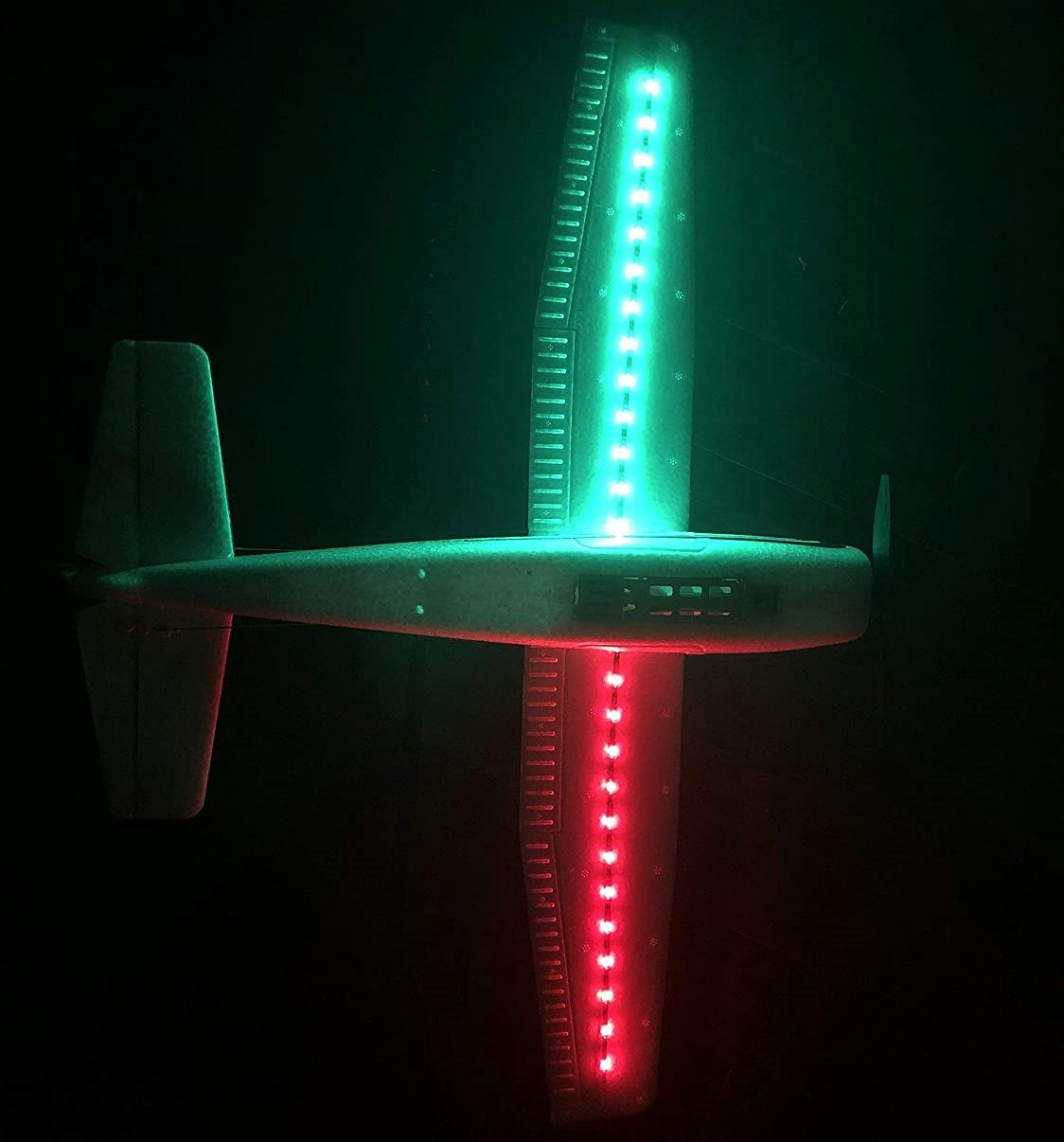 Cessna 182 S Pro 2,4 gHz Gyro LED Ready to Fly RTF