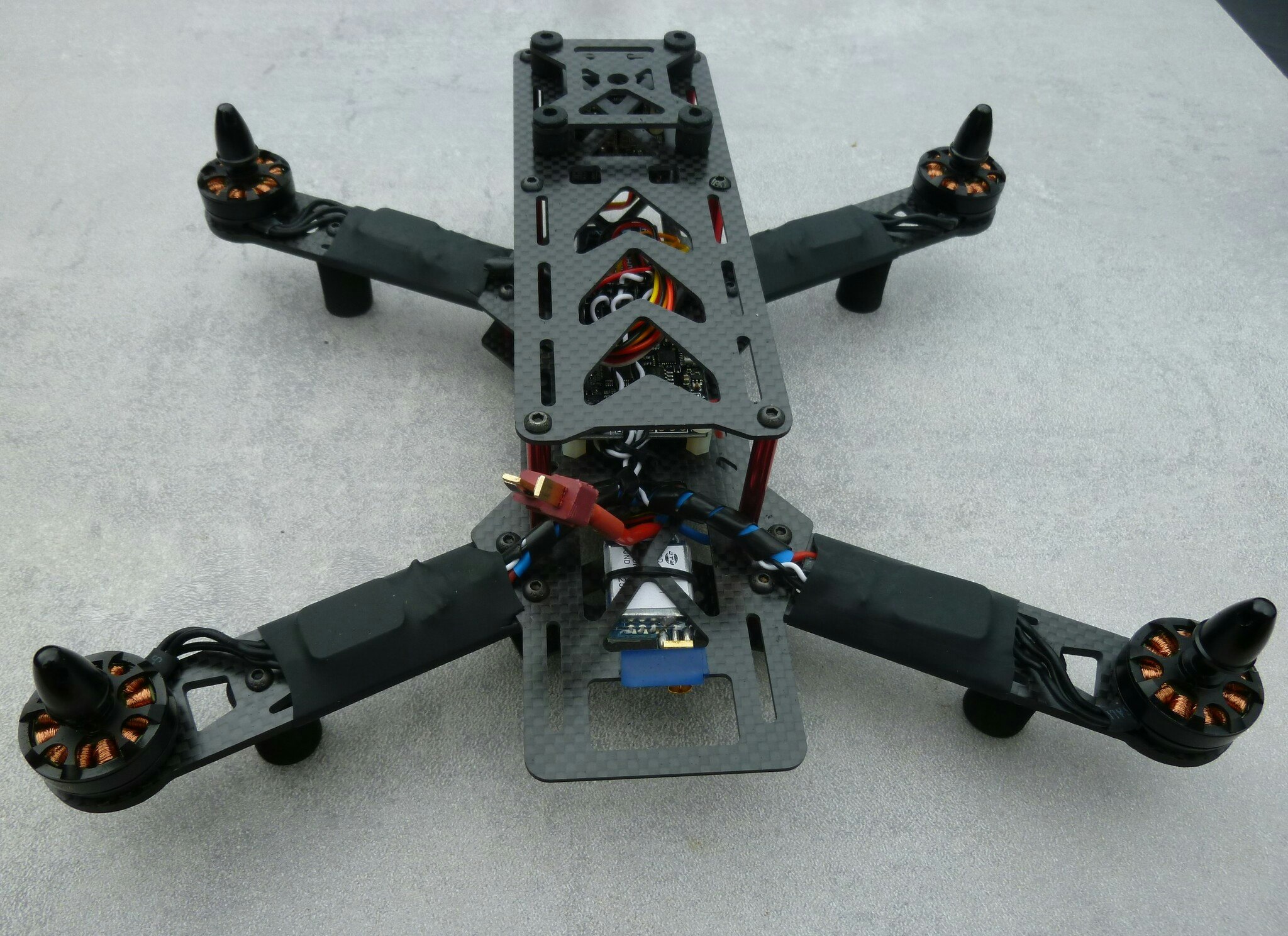 FPV carbon body racing drone RTF alt inkl