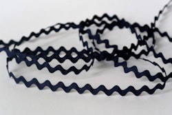 Sicksackband 4mm. Mörkblå.