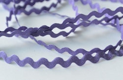 Sicksackband 4mm. Lila.