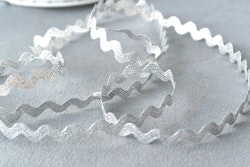 Sicksackband med lurex 4mm