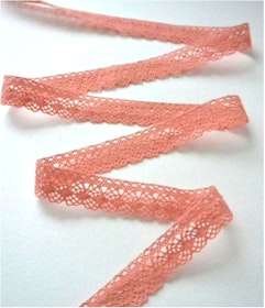Mörkrosa spets 1,7cm