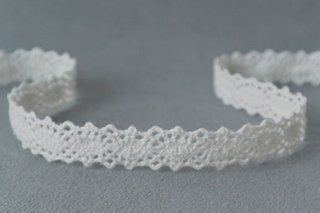 Ljusgrå spets 1,1cm