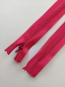 Osynligt, dolt blixtlås, 50 cm. Cerise. (EU)