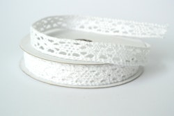 Vit spets 1,1 cm/5 meter