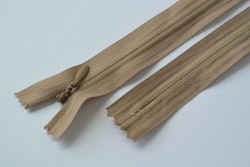 Osynligt, dolt blixtlås, 18 cm. Mörkbeige.