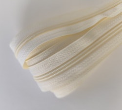 Blixtlås, metervara 5 mm. 103 Creme