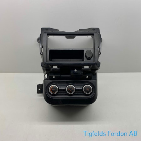 Mittkonsol - Ligier JS50/JS50L V1 (Beg)