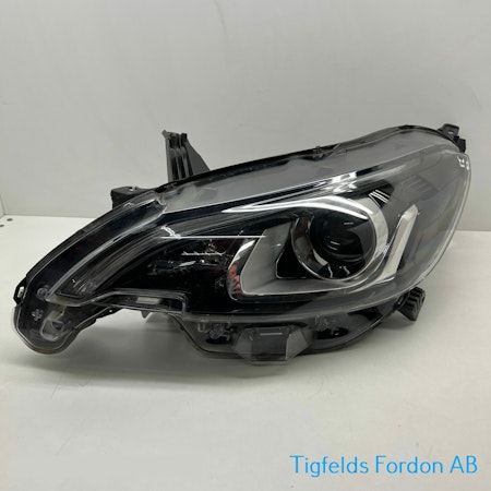 Strålkastare vänster  - Ligier JS50/JS50L (Beg)