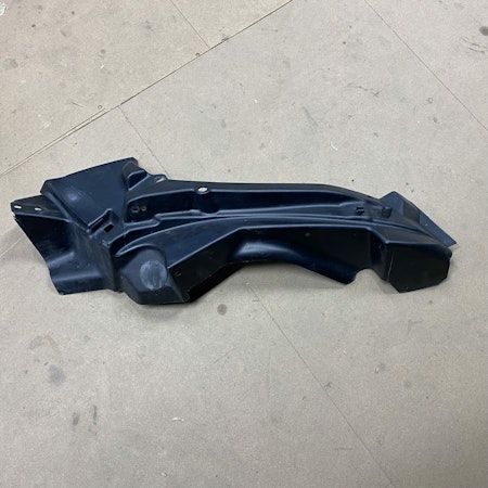 Innerpanel motorutrymme vänster fram - Ligier JS50/L V1 (Beg)