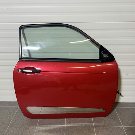 Dörr Höger - Ligier JS50 Röd Krom (Beg)